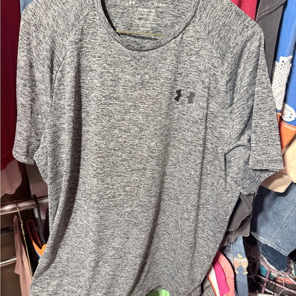 Under Armour Heathered Gray Tech Shirt - Picture 1 of 2